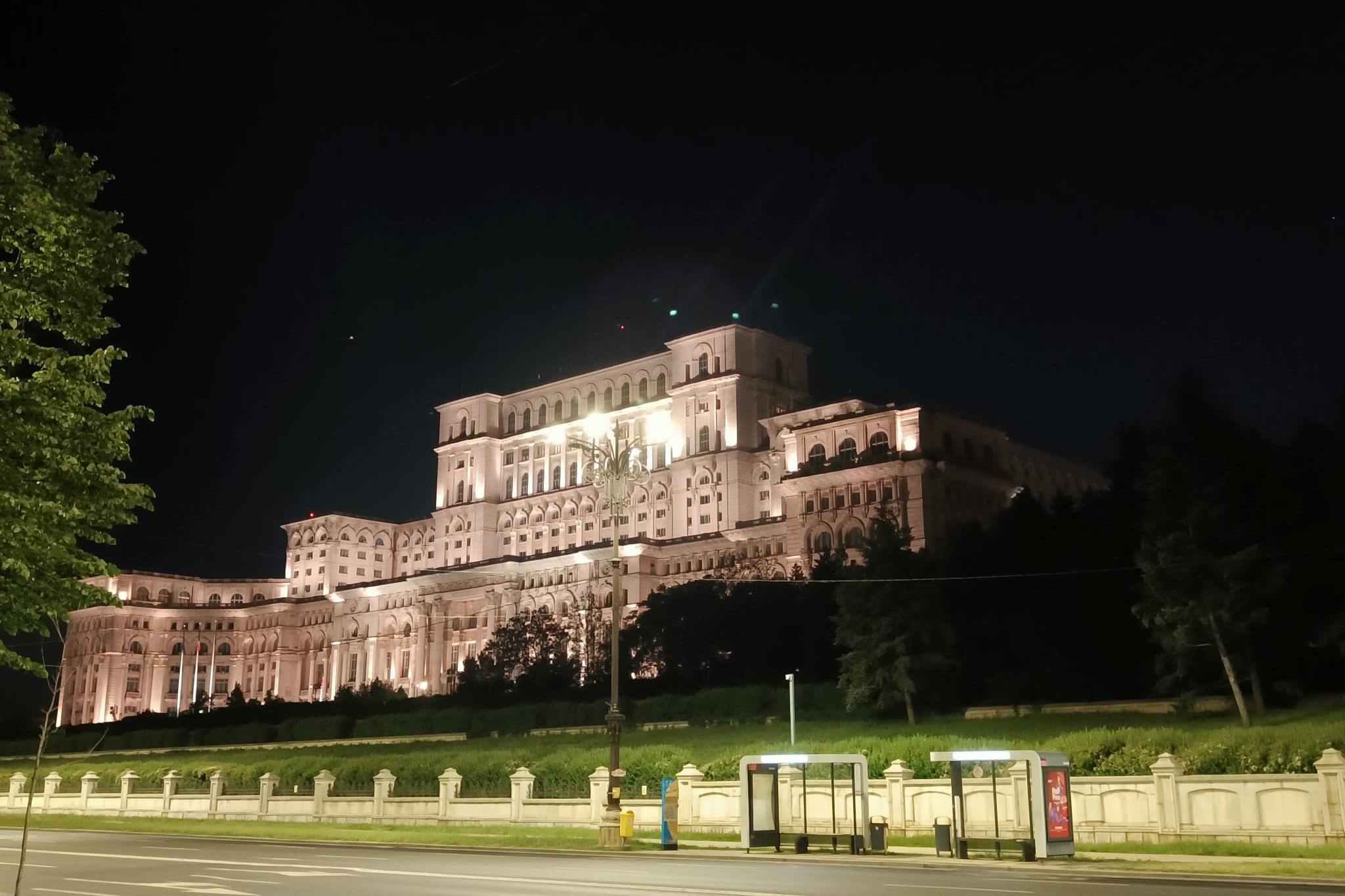 Romania_LC_night